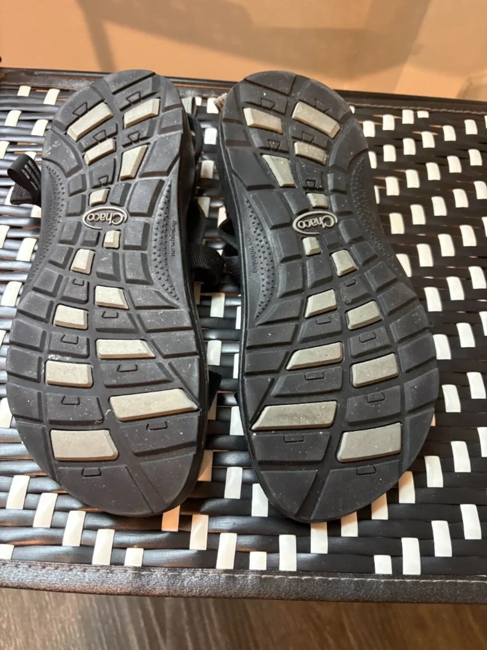 Chaco Kids Z/1 Classic Sport Sandals Black Size US Youth 6 EU 37 Adjustable